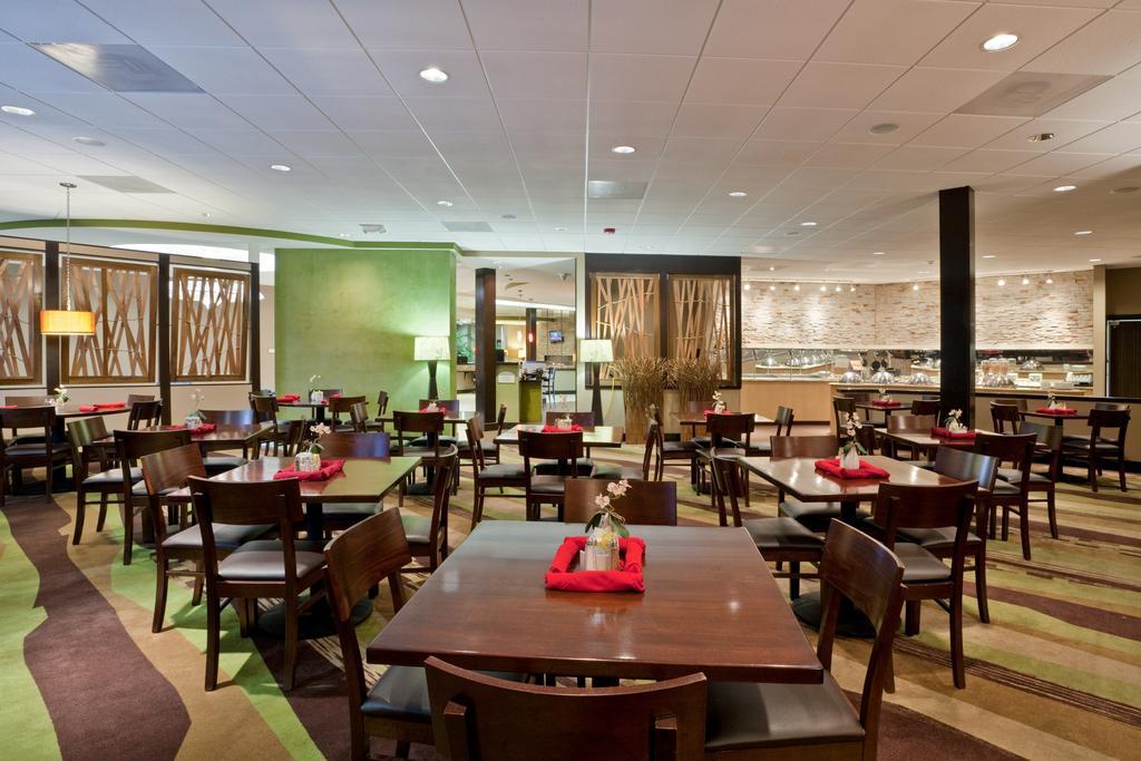 Holiday Inn Olathe Medical Center Restoran foto