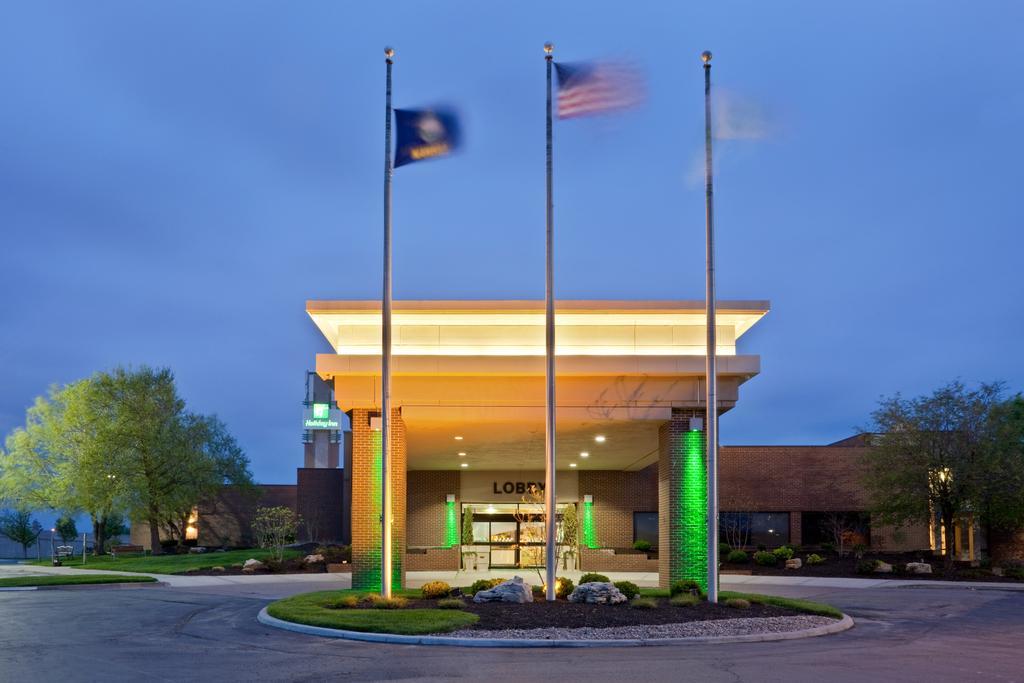 Holiday Inn Olathe Medical Center Bagian luar foto